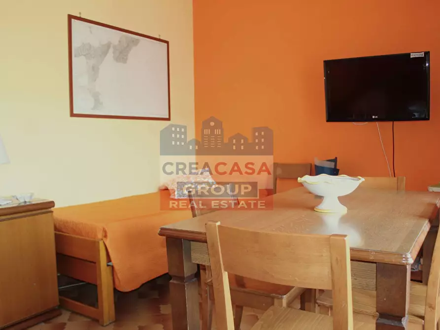 Immagine 19 di Appartamento in vendita  in via Teocle a Giardini-Naxos