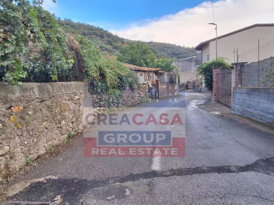 Immagine 10 di Terreno residenziale in vendita  a Graniti