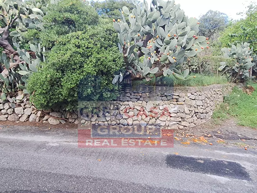 Immagine 12 di Terreno residenziale in vendita  a Graniti