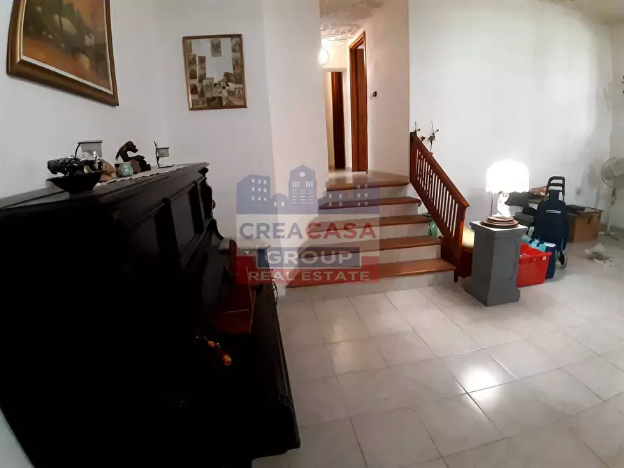 Immagine 12 di Casa semindipendente in vendita  in Via Consolare Valeria a Giardini-Naxos