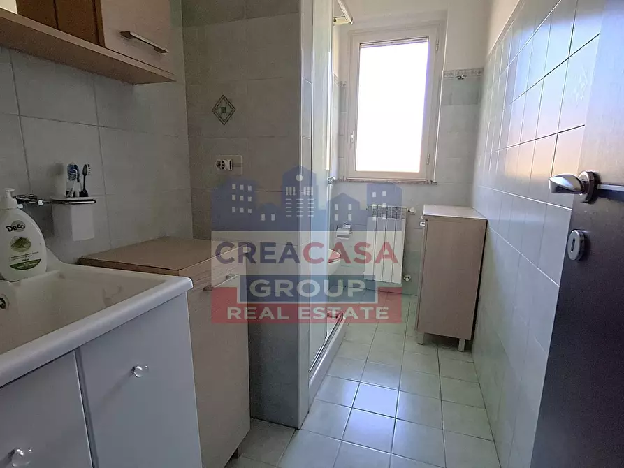 Immagine 14 di Appartamento in vendita  in Via Ischia a Giardini-Naxos