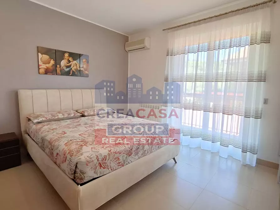 Immagine 9 di Appartamento in vendita  in Via Ischia a Giardini-Naxos