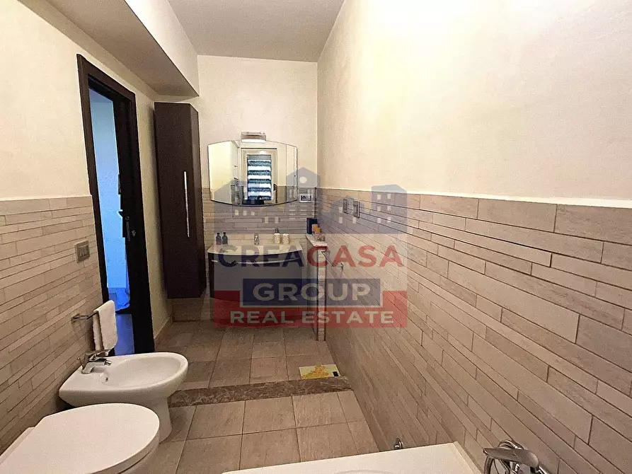 Immagine 13 di Appartamento in vendita  in Via Ischia a Giardini-Naxos