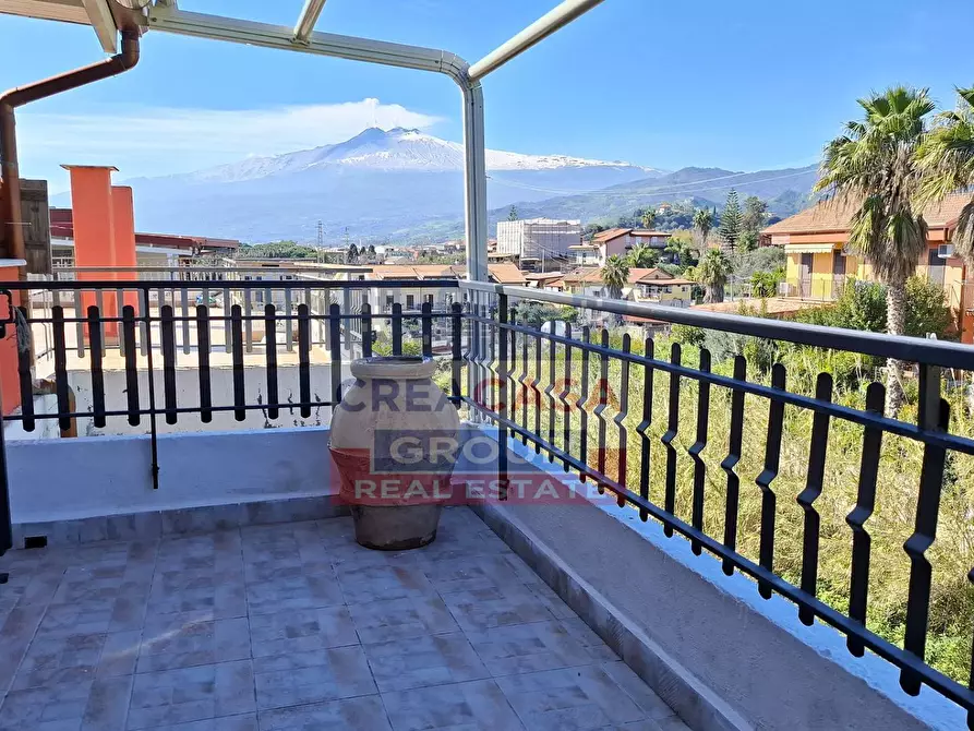 Immagine 26 di Appartamento in vendita  in Via Ischia a Giardini-Naxos