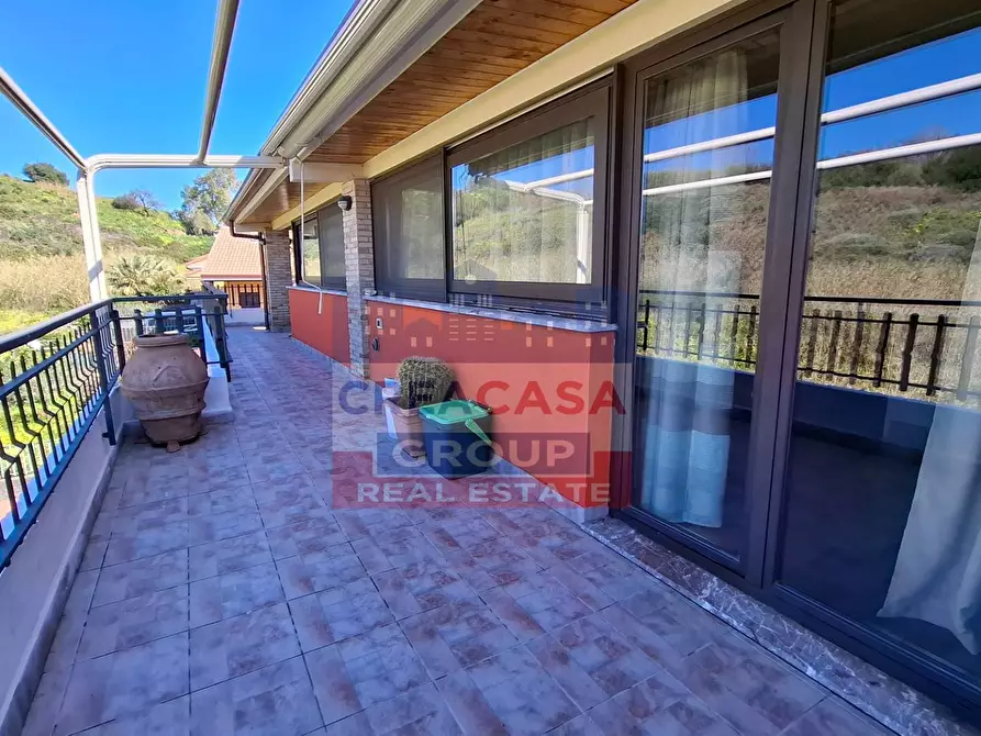 Immagine 27 di Appartamento in vendita  in Via Ischia a Giardini-Naxos