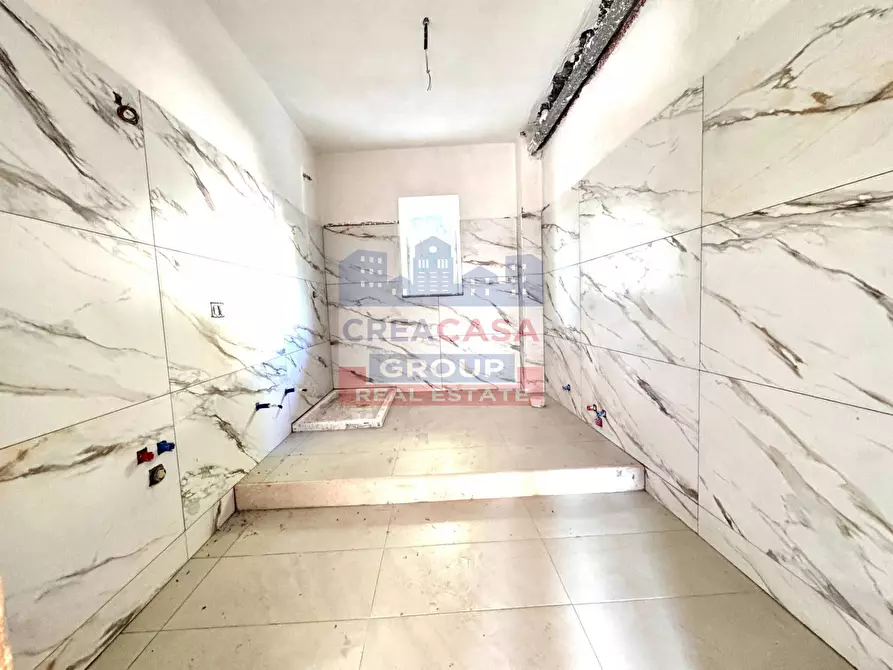 Immagine 7 di Appartamento in vendita  in Via Erice a Giardini-Naxos