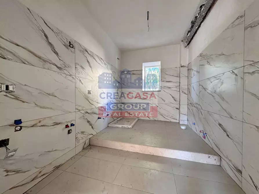 Immagine 6 di Appartamento in vendita  in Via Erice a Giardini-Naxos