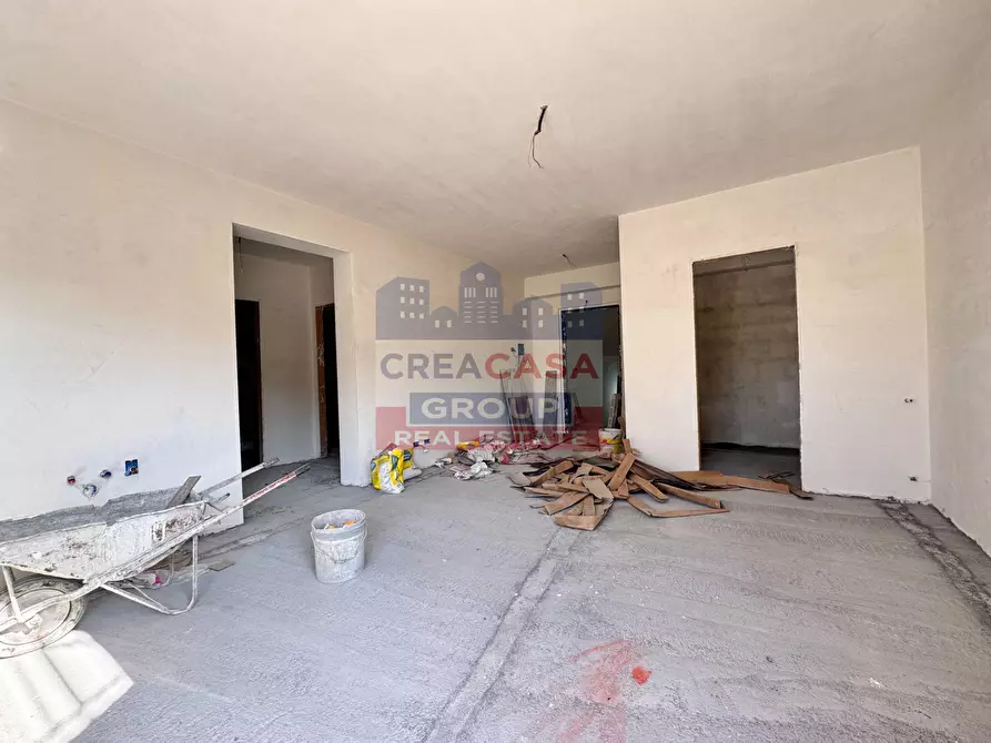 Immagine 8 di Appartamento in vendita  in Via Erice a Giardini-Naxos