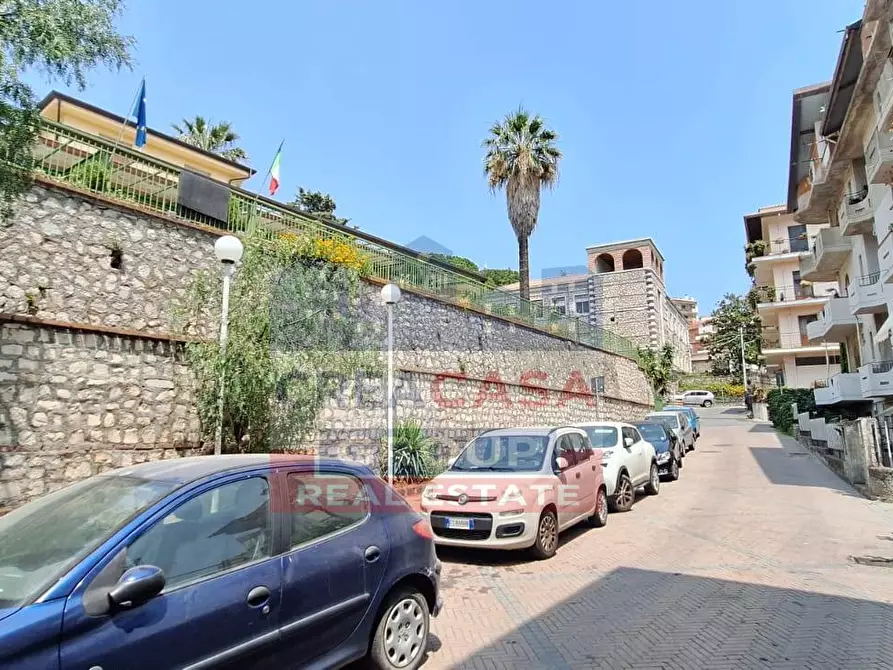 Immagine 4 di Attico in vendita  in Via Luigi Rizzo a Giardini-Naxos