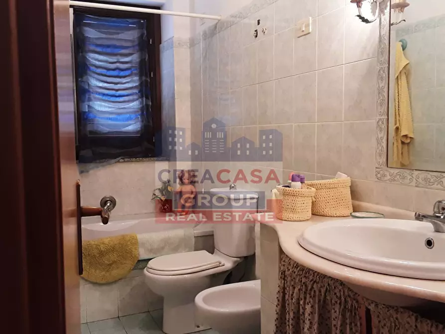 Immagine 12 di Appartamento in affitto  a Giardini-Naxos