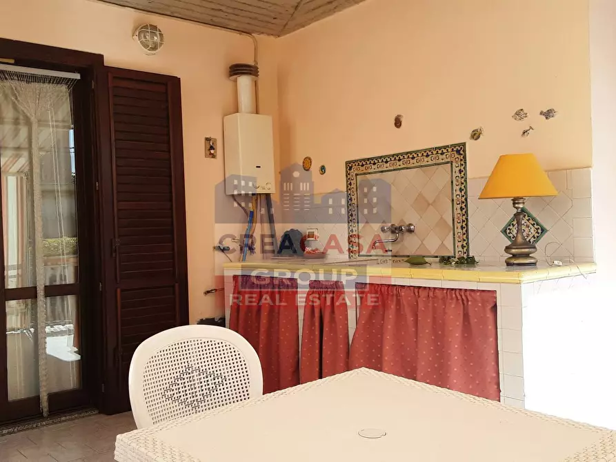 Immagine 17 di Appartamento in affitto  a Giardini-Naxos