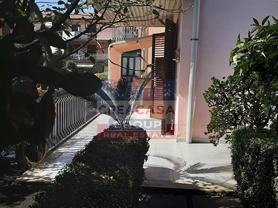 Immagine 23 di Appartamento in affitto  a Giardini-Naxos