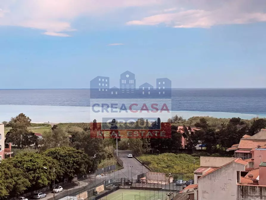 Immagine 4 di Appartamento in vendita  in via Pietre Nere a Giardini-Naxos