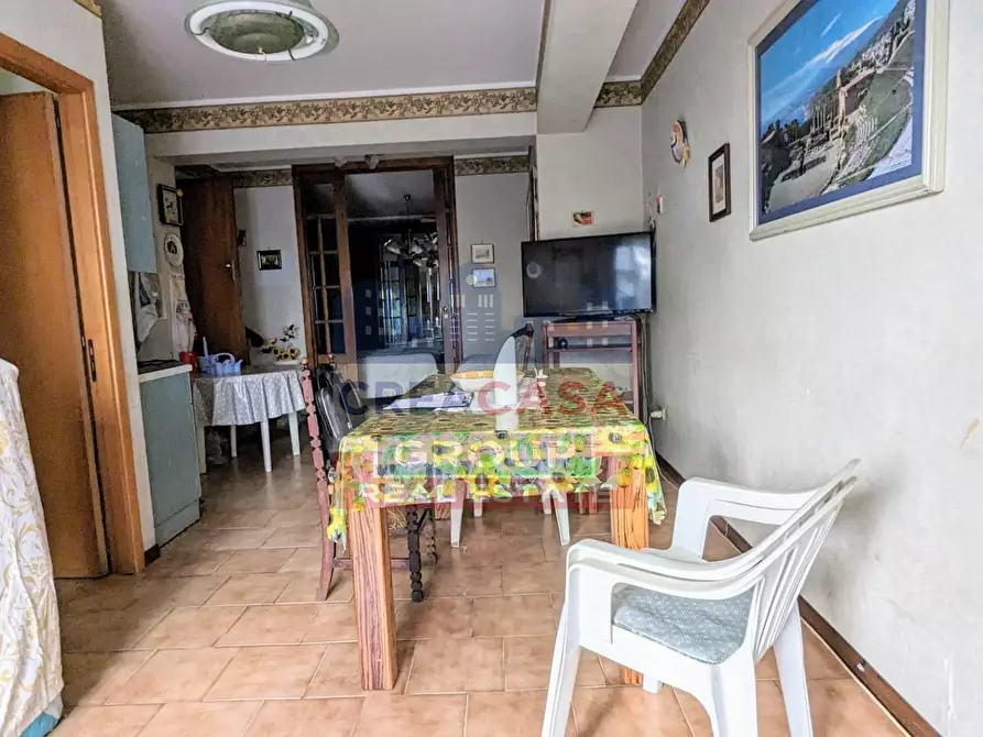 Immagine 8 di Appartamento in vendita  in Dalmazia a Giardini-Naxos