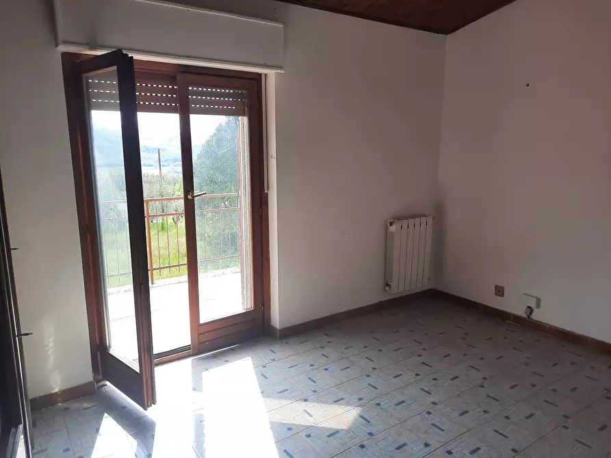 Immagine 30 di Villa in vendita  in Vocabolo Cipresso a Giove