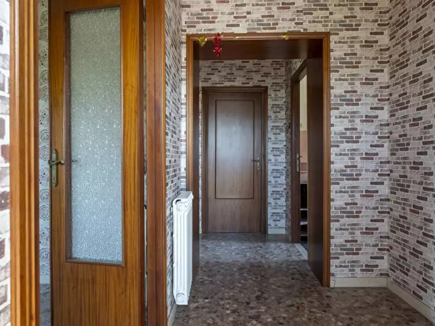 Immagine 28 di Casa semindipendente in vendita  in Via Tevere a Attigliano