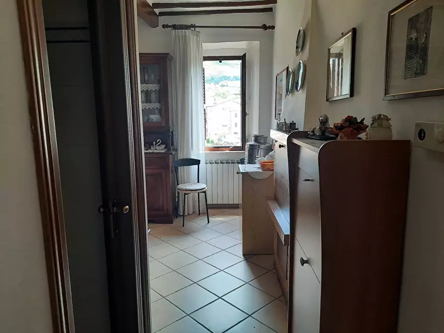 Immagine 16 di Appartamento in vendita  in Piazza della Porta Nova a Montecchio