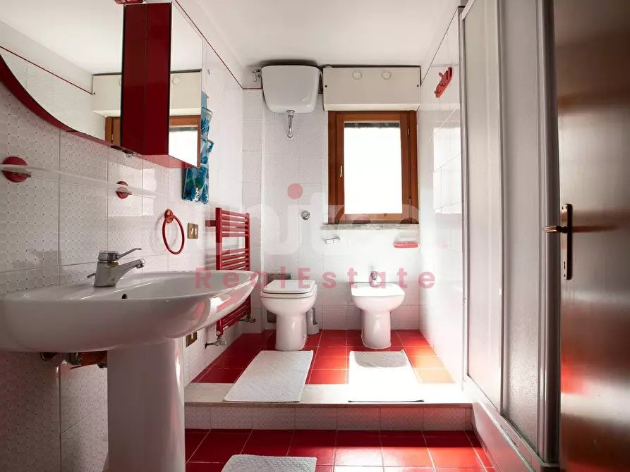 Immagine 29 di Villa in vendita  in via Alcmane a Roma