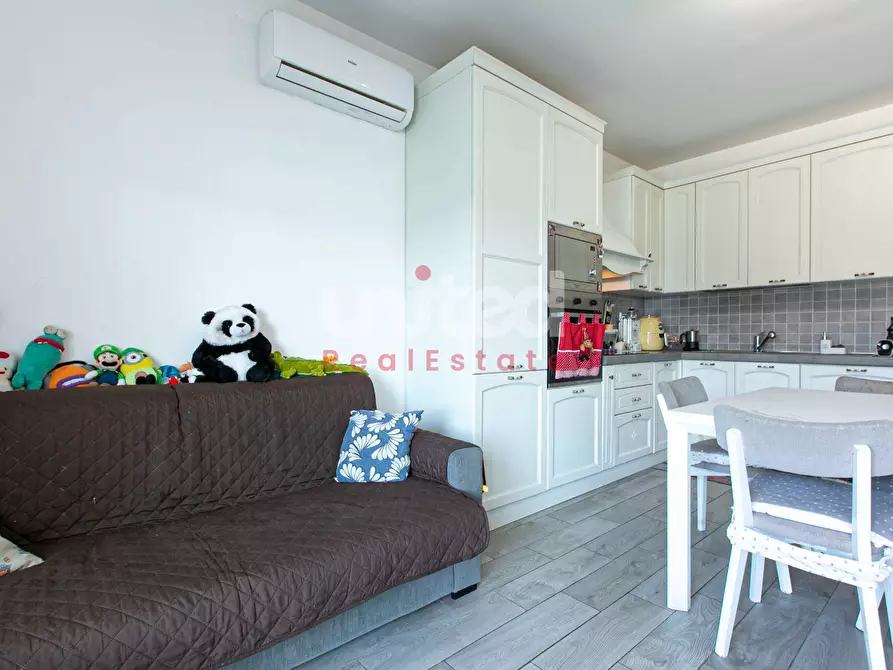 Immagine 9 di Appartamento in vendita  in via di macchia saponara a Roma