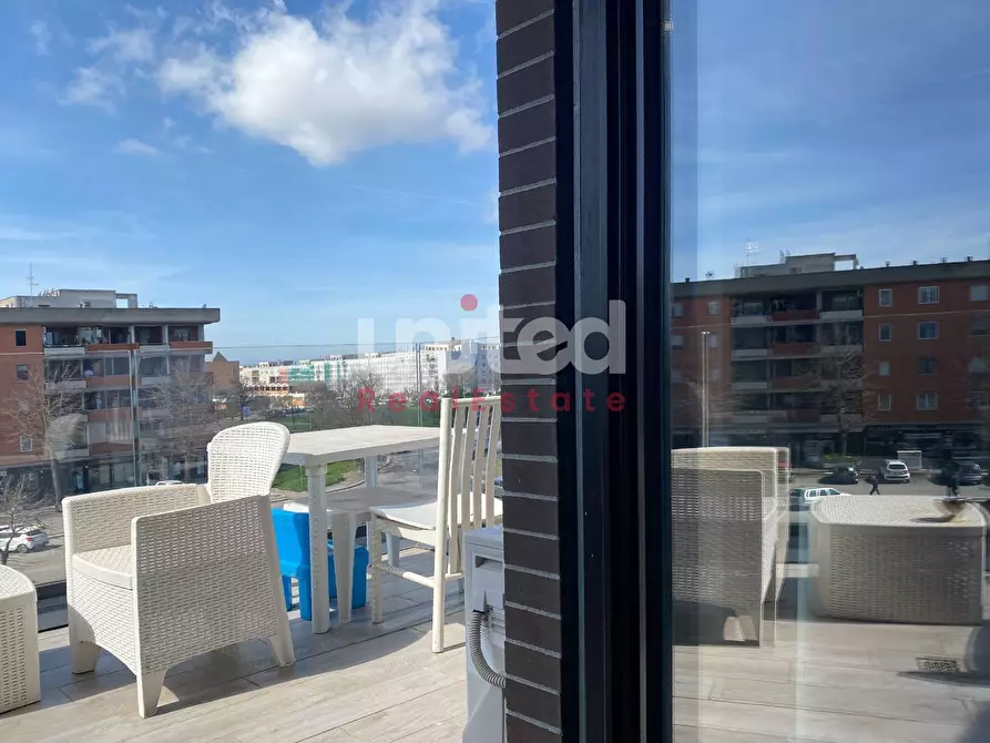 Immagine 14 di Appartamento in vendita  in via di macchia saponara a Roma