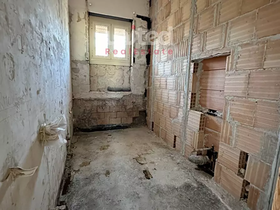 Immagine 15 di Villetta a schiera in vendita  in Via Marciano Di Eraclea a Roma