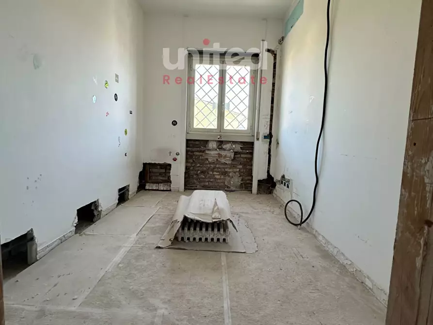 Immagine 14 di Villetta a schiera in vendita  in Via Marciano Di Eraclea a Roma