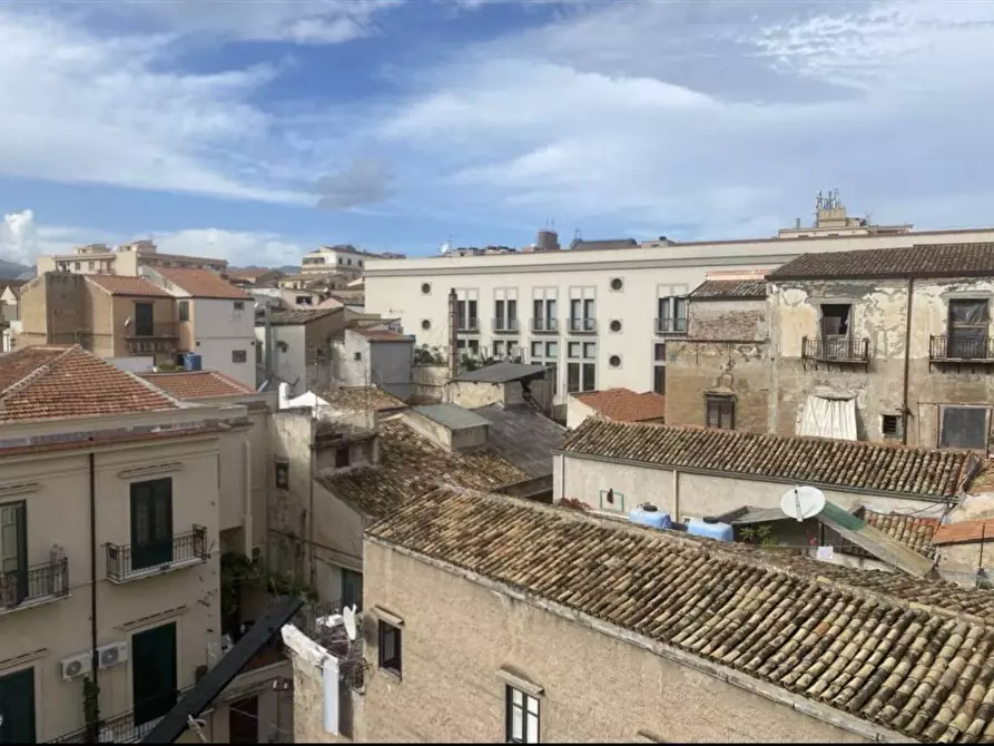 Immagine 5 di Appartamento in vendita  in Via Dei Candelai a Palermo