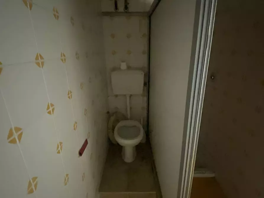 Immagine 19 di Magazzino in affitto  in Via Aurelio f. Di Bella a Palermo