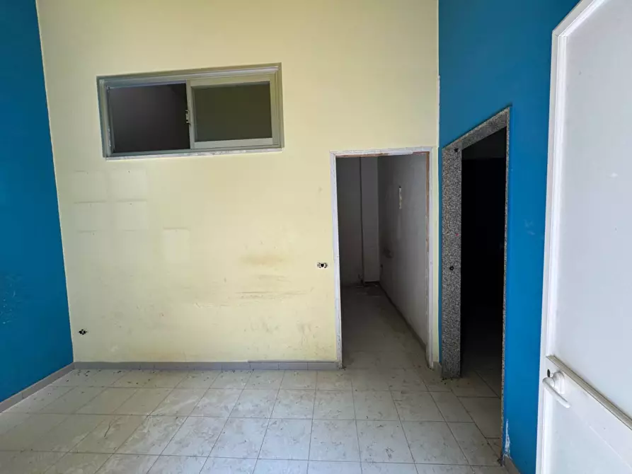 Immagine 13 di Ufficio in vendita  in Via Perpignano a Palermo