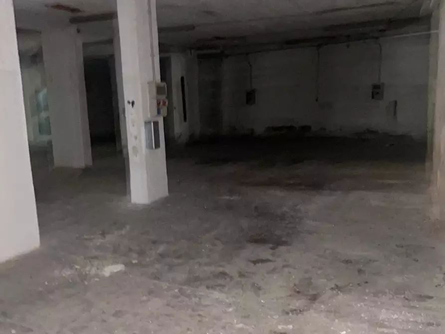Immagine 10 di Magazzino in affitto  in Via Aurelio f. Di Bella a Palermo