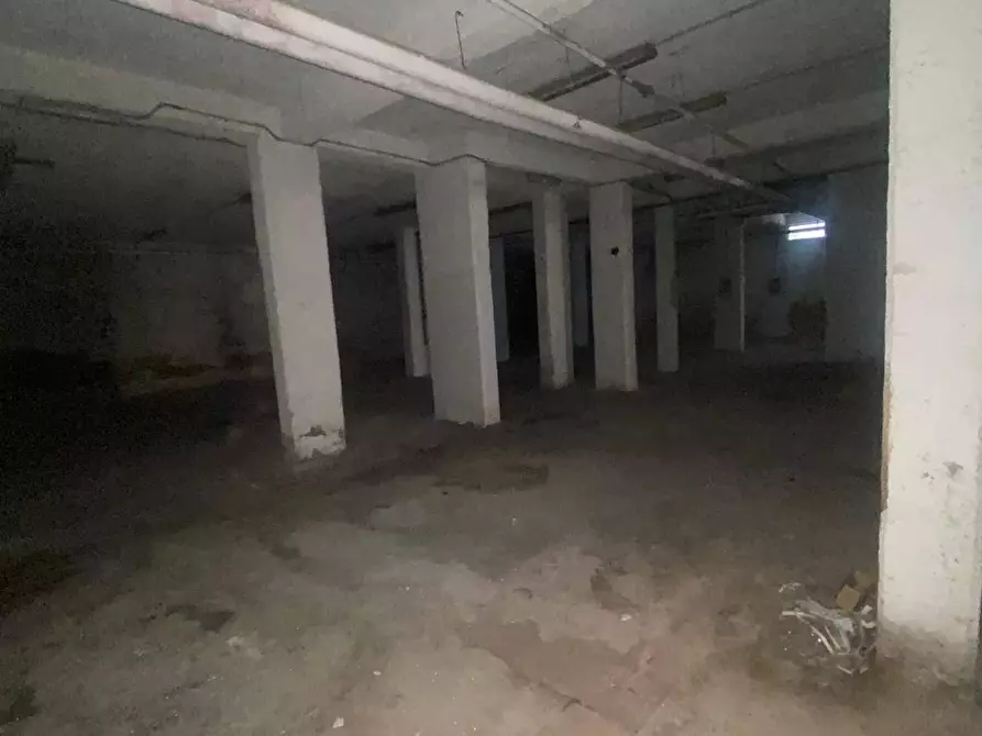 Immagine 12 di Magazzino in affitto  in Via Aurelio f. Di Bella a Palermo