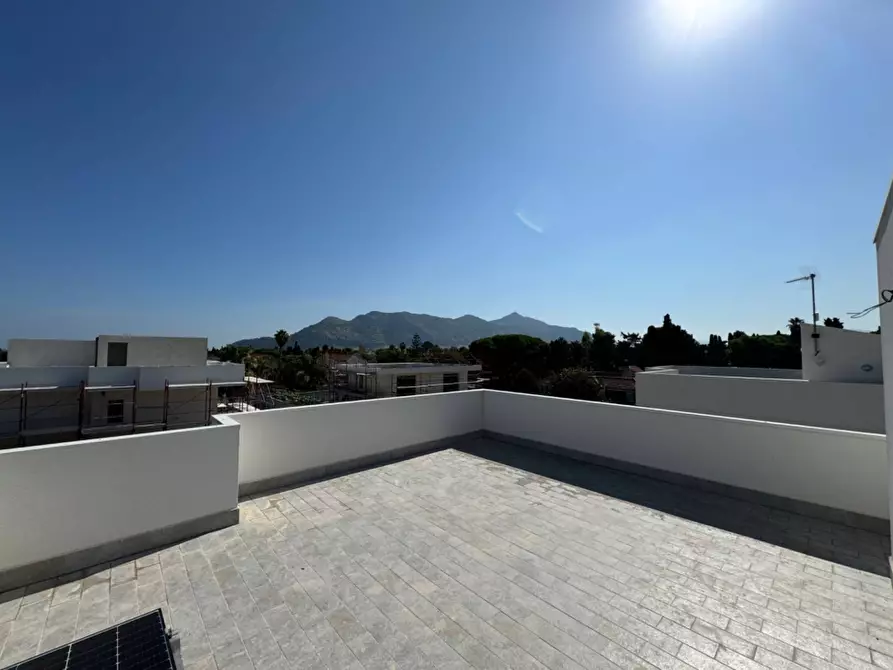 Immagine 20 di Villa in vendita  in Via Tommaso Natale a Palermo