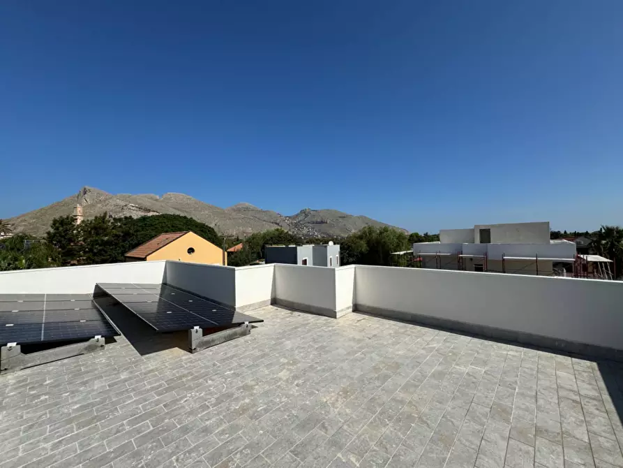 Immagine 21 di Villa in vendita  in Via Tommaso Natale a Palermo