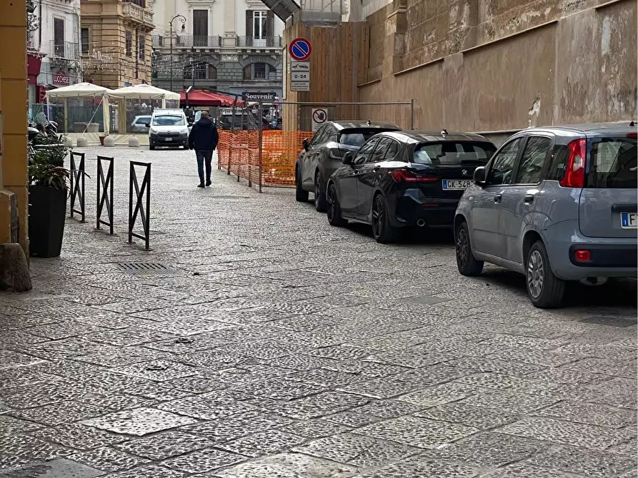 Immagine 4 di Attività commerciale in affitto  in Via Giovanni Meli a Palermo