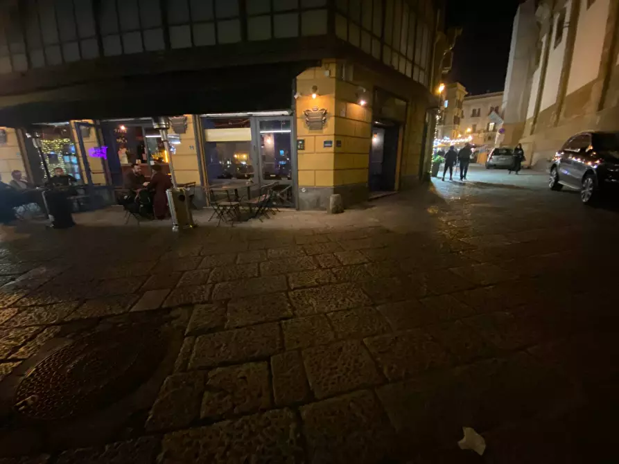 Immagine 7 di Attività commerciale in affitto  in Via Giovanni Meli a Palermo