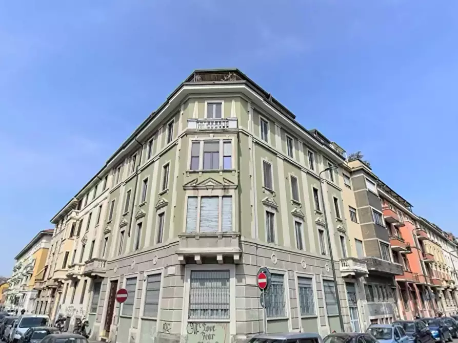 Immagine 1 di Appartamento in vendita  in Via Giulio Carcano a Milano