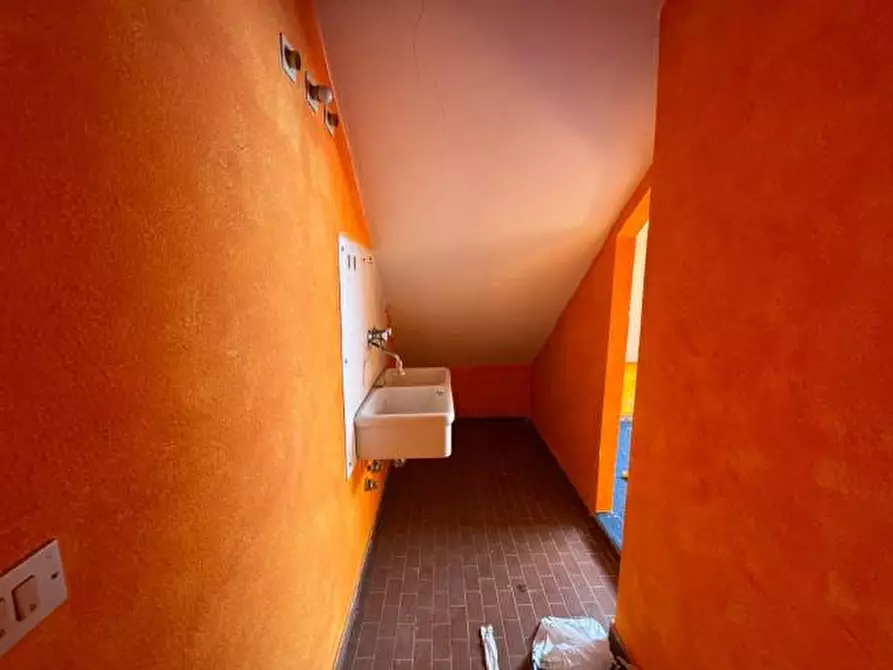 Immagine 5 di Magazzino in vendita  in Via Francesco Dall'ongaro a Milano