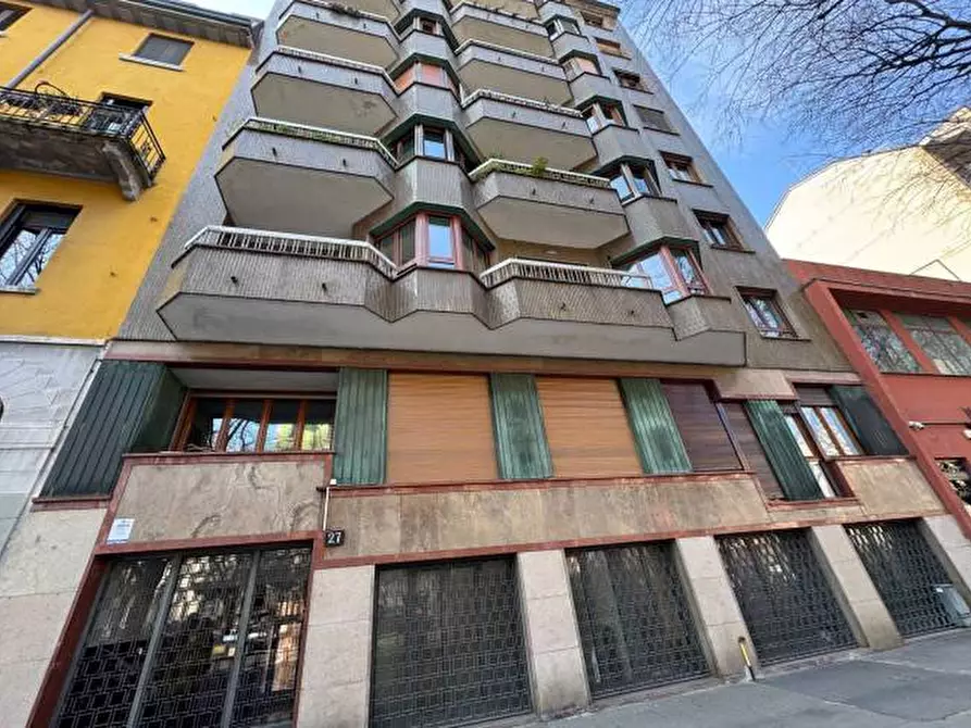 Immagine 11 di Magazzino in vendita  in Via Francesco Dall'ongaro a Milano