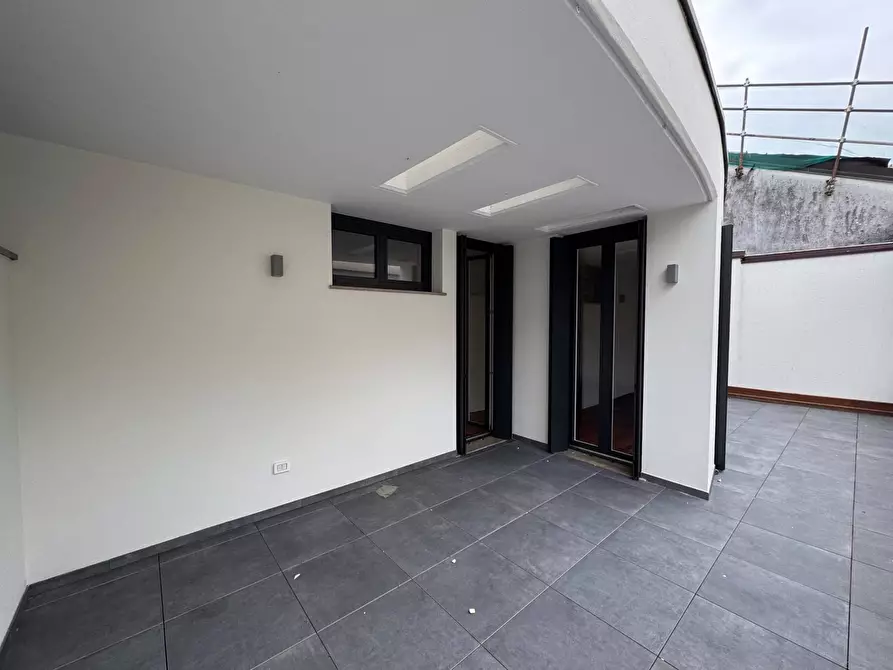 Immagine 28 di Appartamento in affitto  in Largo La Foppa a Milano