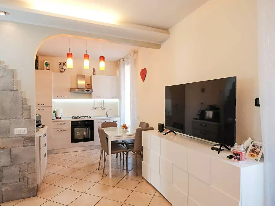 Immagine 5 di Appartamento in vendita  in via montegrappa a Brembate