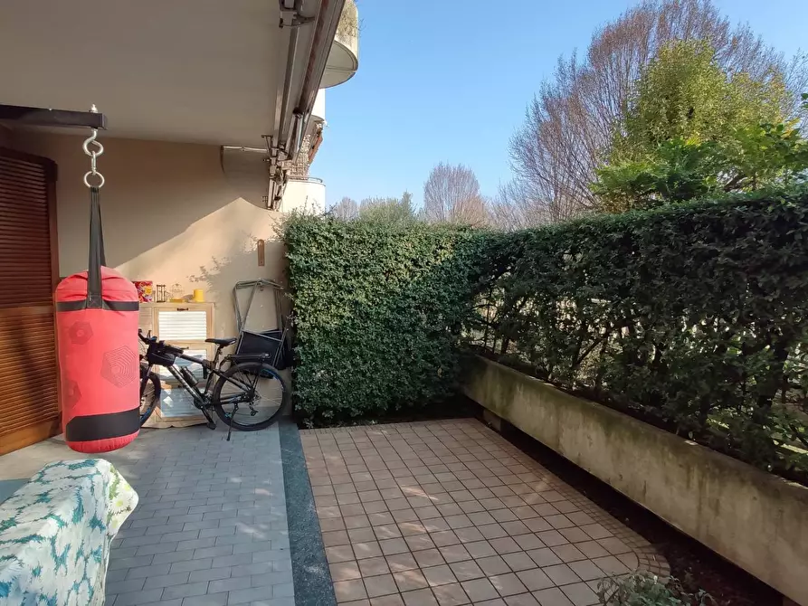 Immagine 12 di Appartamento in vendita  in VIA ADDA a Trezzo Sull'adda