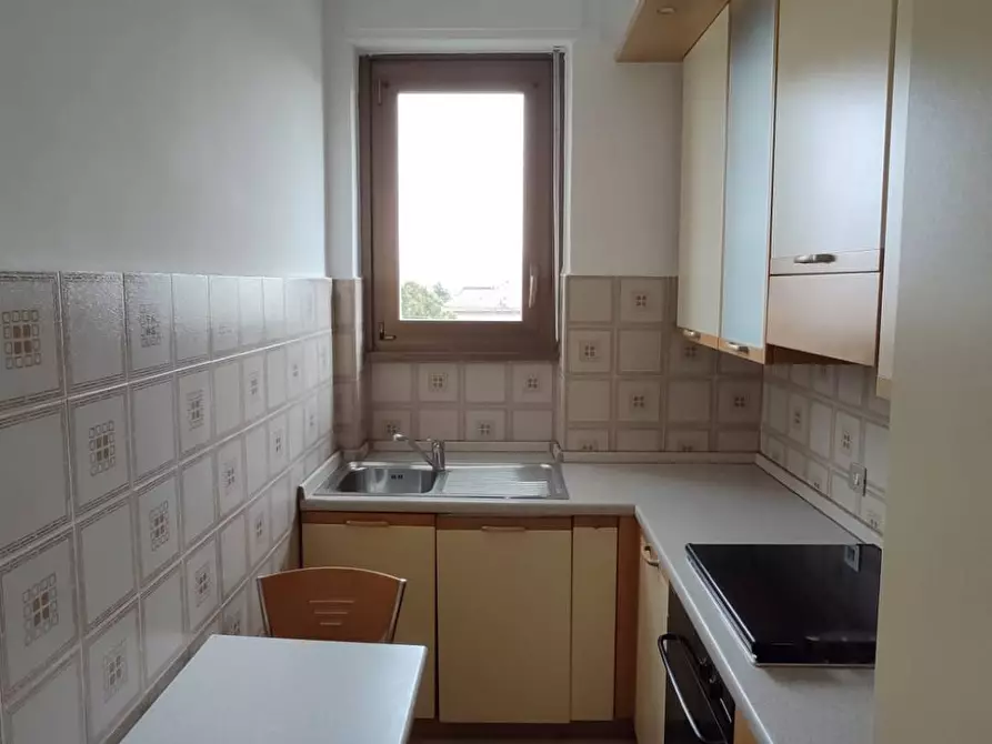 Immagine 2 di Appartamento in vendita  in via brasca a Trezzo Sull'adda