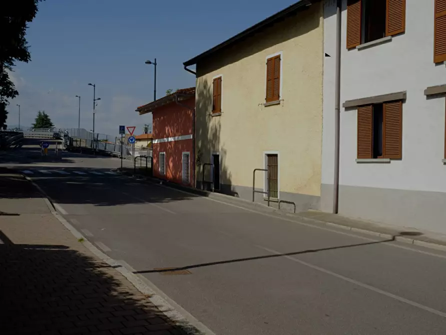 Immagine 2 di Appartamento in vendita  in via fermi a Trezzo Sull'adda