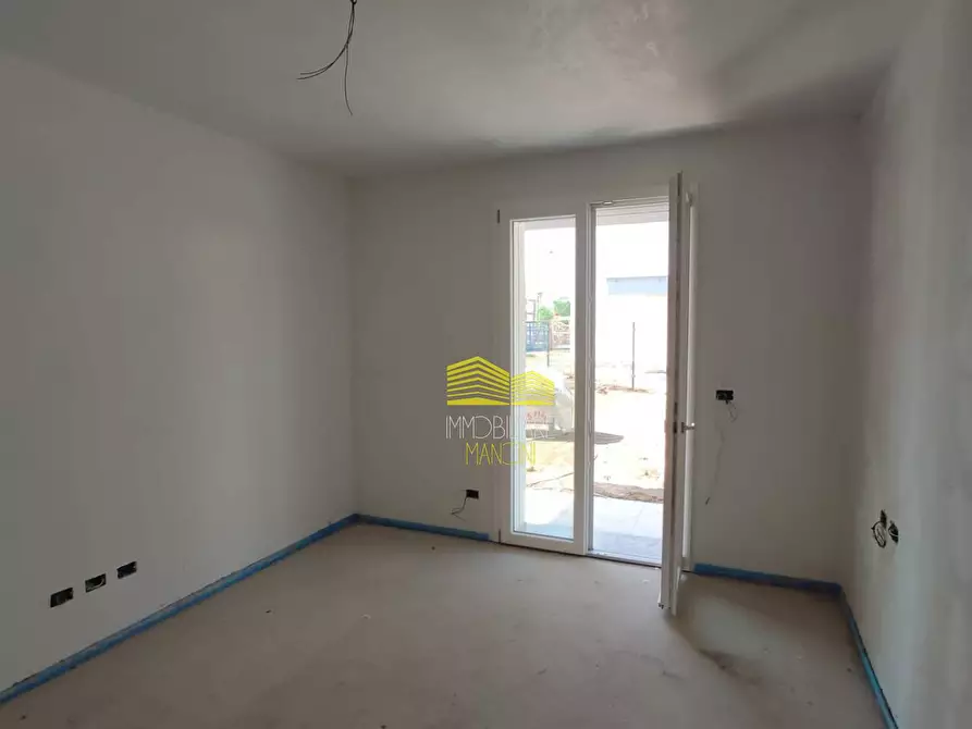 Immagine 18 di Appartamento in vendita  in via mazzini a Trezzo Sull'adda