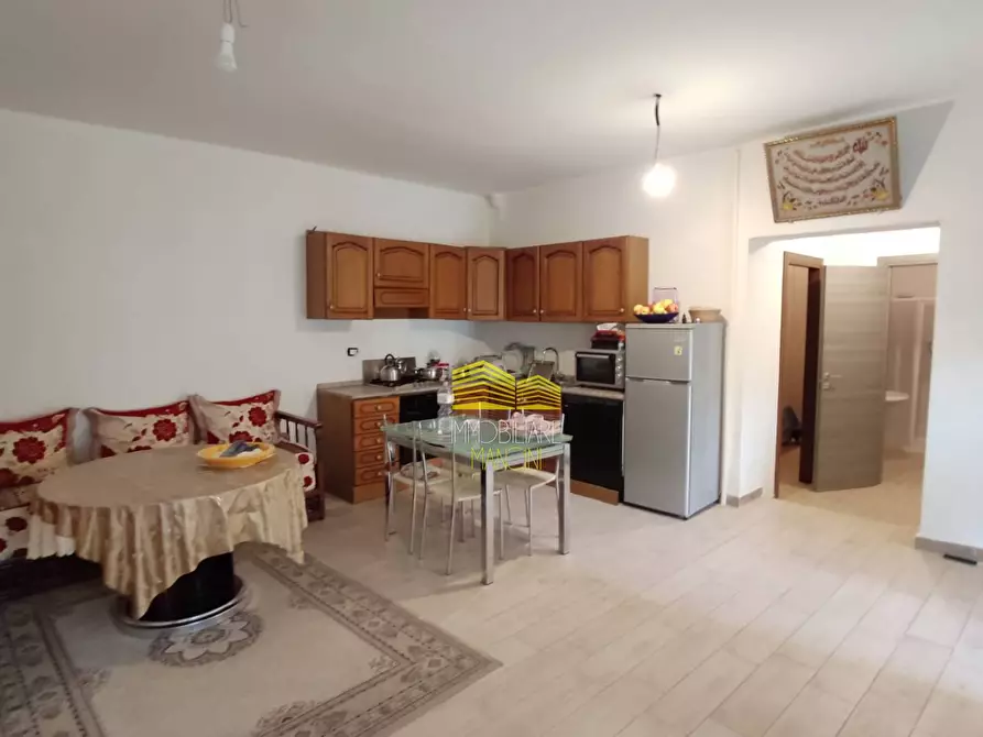 Immagine 2 di Camera in vendita  a Boltiere