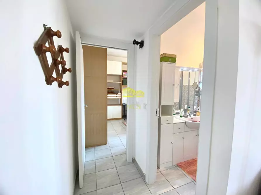 Immagine 10 di Appartamento in vendita  in piazza italia a Trezzo Sull'adda