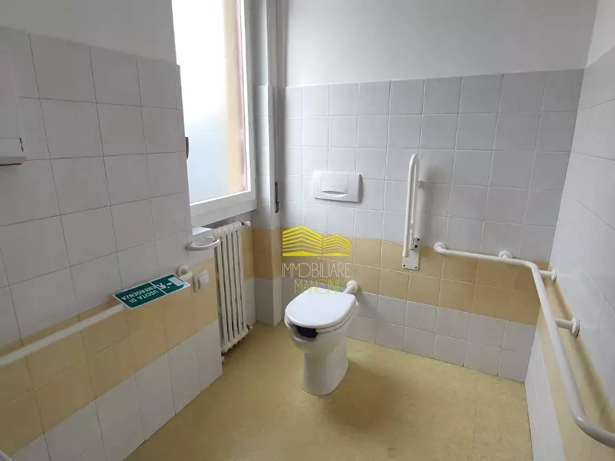 Immagine 10 di Negozio in affitto  in VIA DEI MILLE a Trezzo Sull'adda