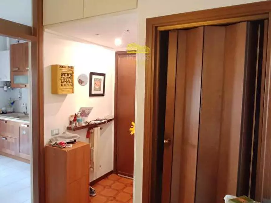 Immagine 16 di Appartamento in vendita  in via dei mille a Biassono