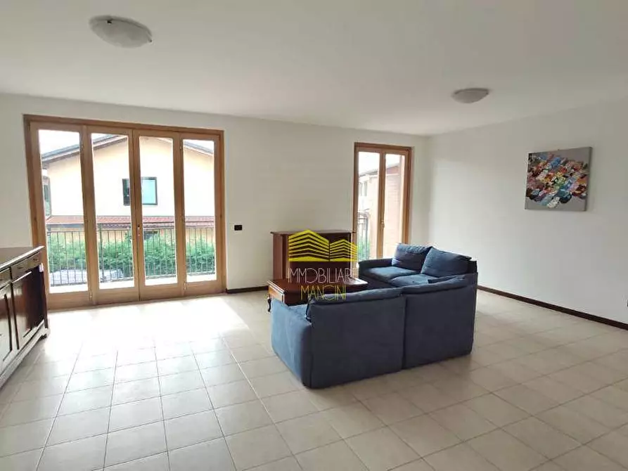 Immagine 13 di Appartamento in vendita  in via grignano a Capriate San Gervasio