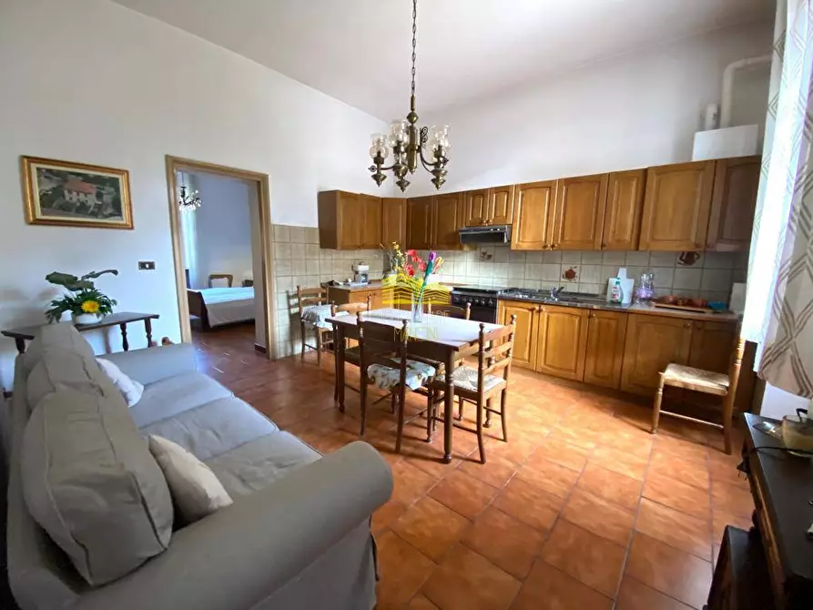 Immagine 12 di Camera in vendita  in via Garibaldi a Capriate San Gervasio